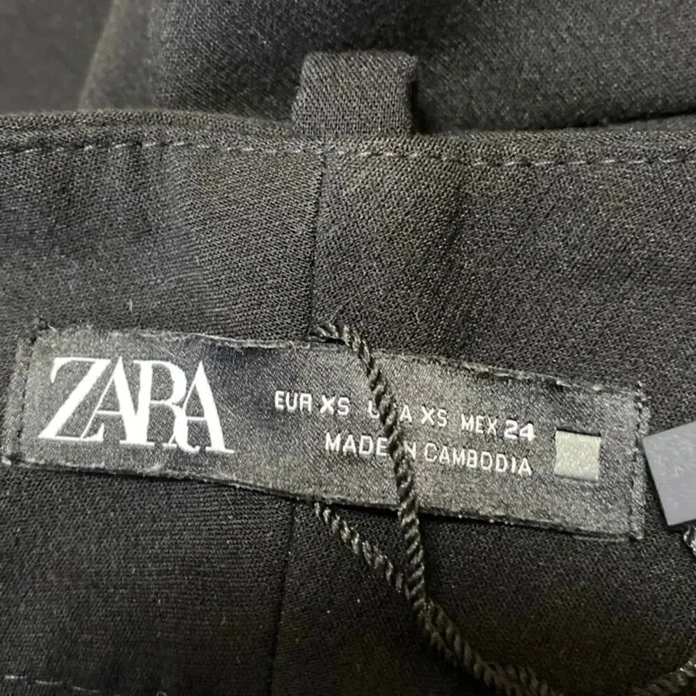 Zara Women's Black High Rise Pleated Tapered Barrel Carrot Trousers Pants Sz XS